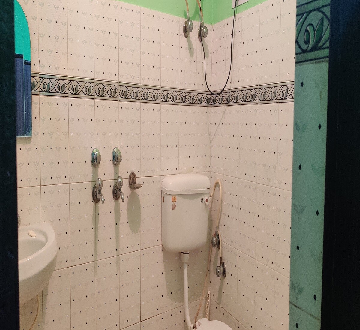 Suryavanshi Home stay - Tap to explore photos