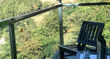 Hotel Hilltop Room Type - Deluxe Room with King Bed with Hill View Hotel Hilltop Room Type - Deluxe Room with King Bed with Hill View