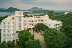 Hilltop Palace - Best Located Lake Facing Hotel In Udaipur.