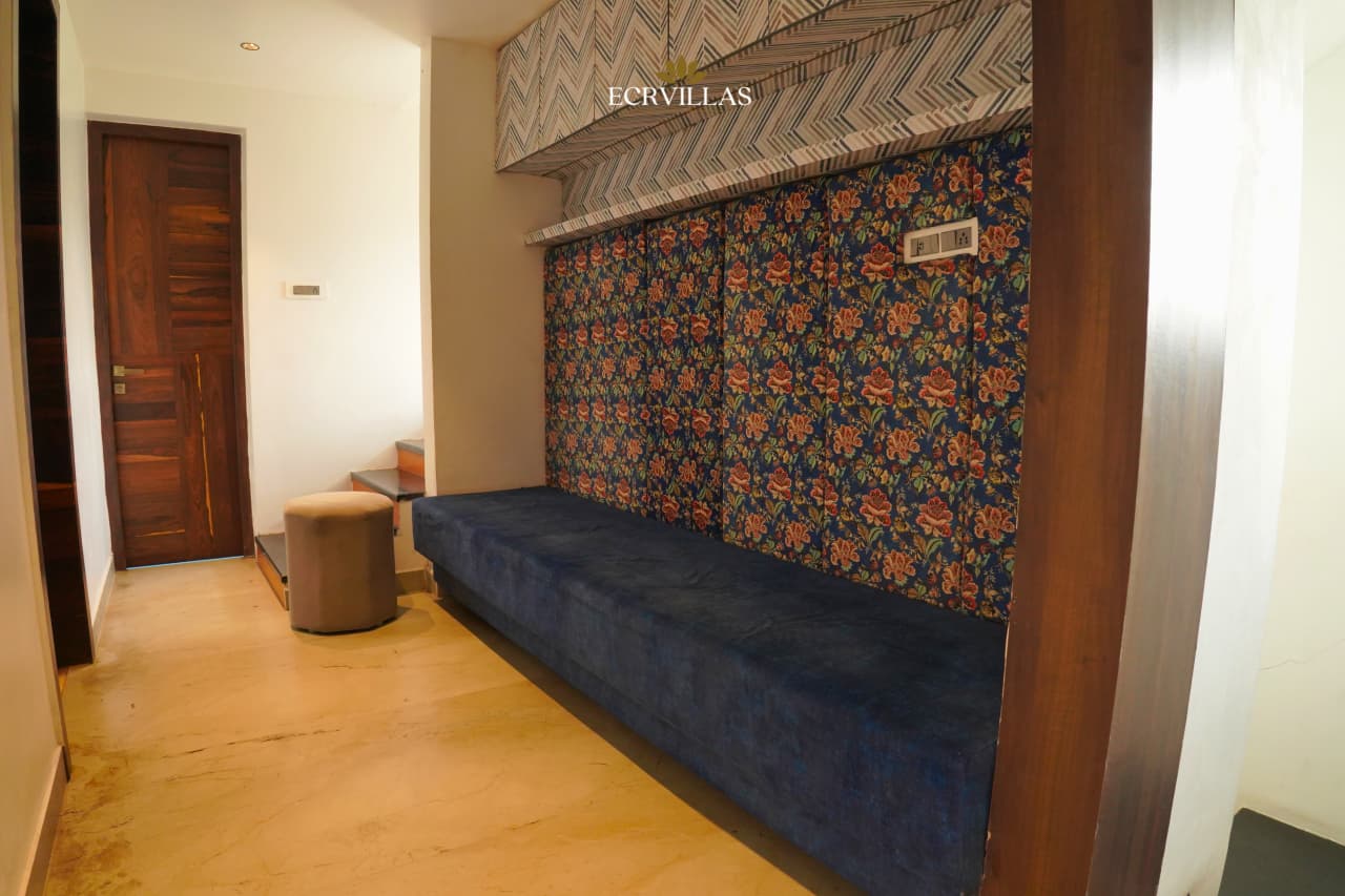 UPSTAY 2BHK - Tap to explore photos