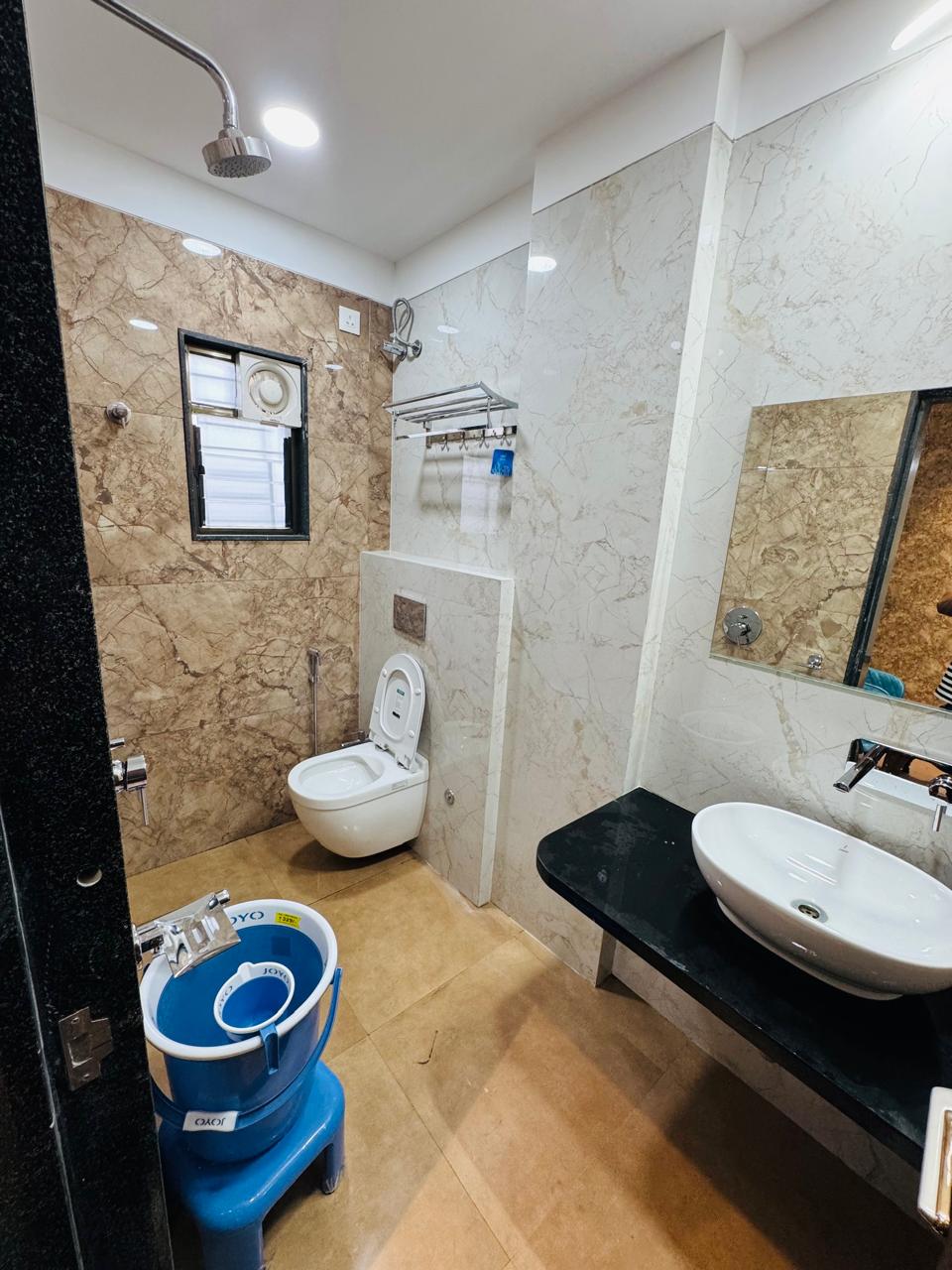 Hotel Merit Lodging - Tap to explore photos