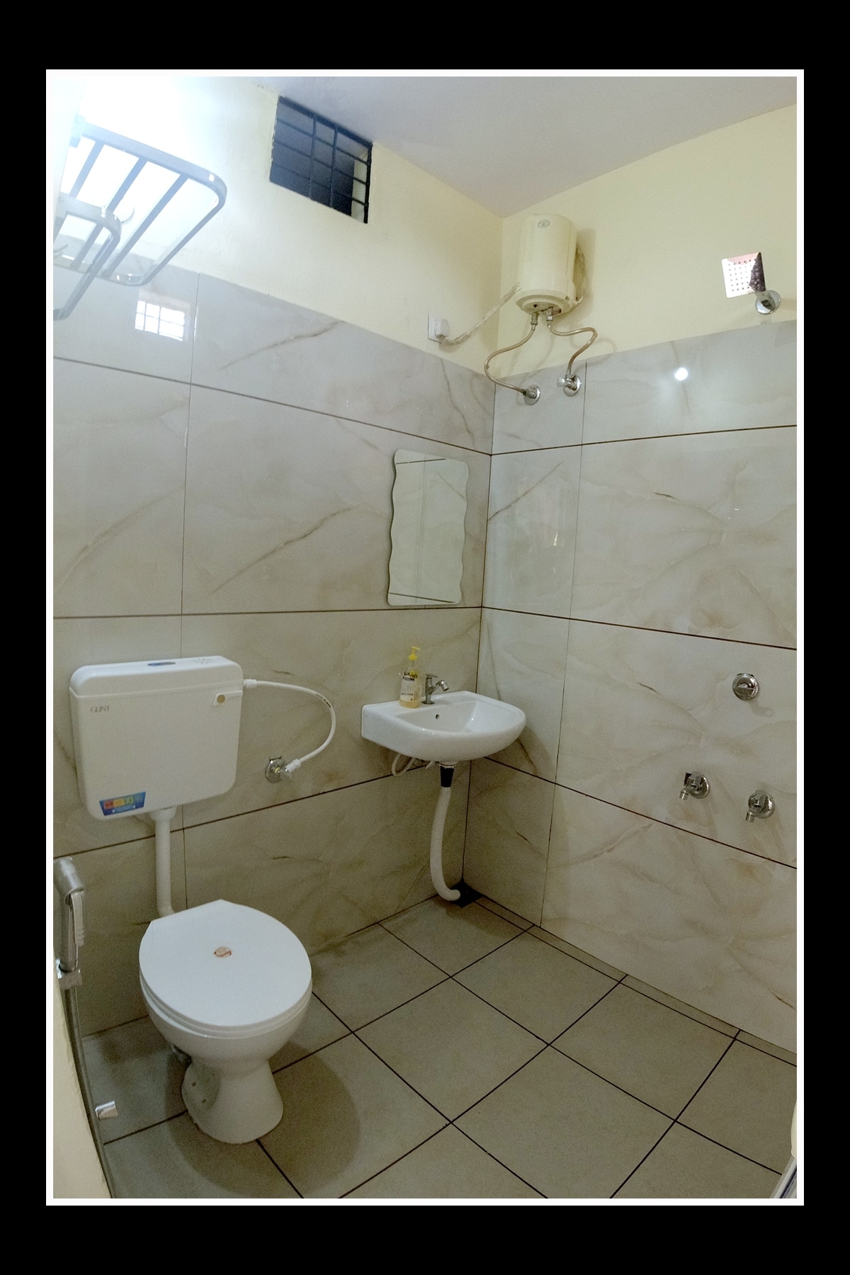 Mayur Homestay - Tap to explore photos
