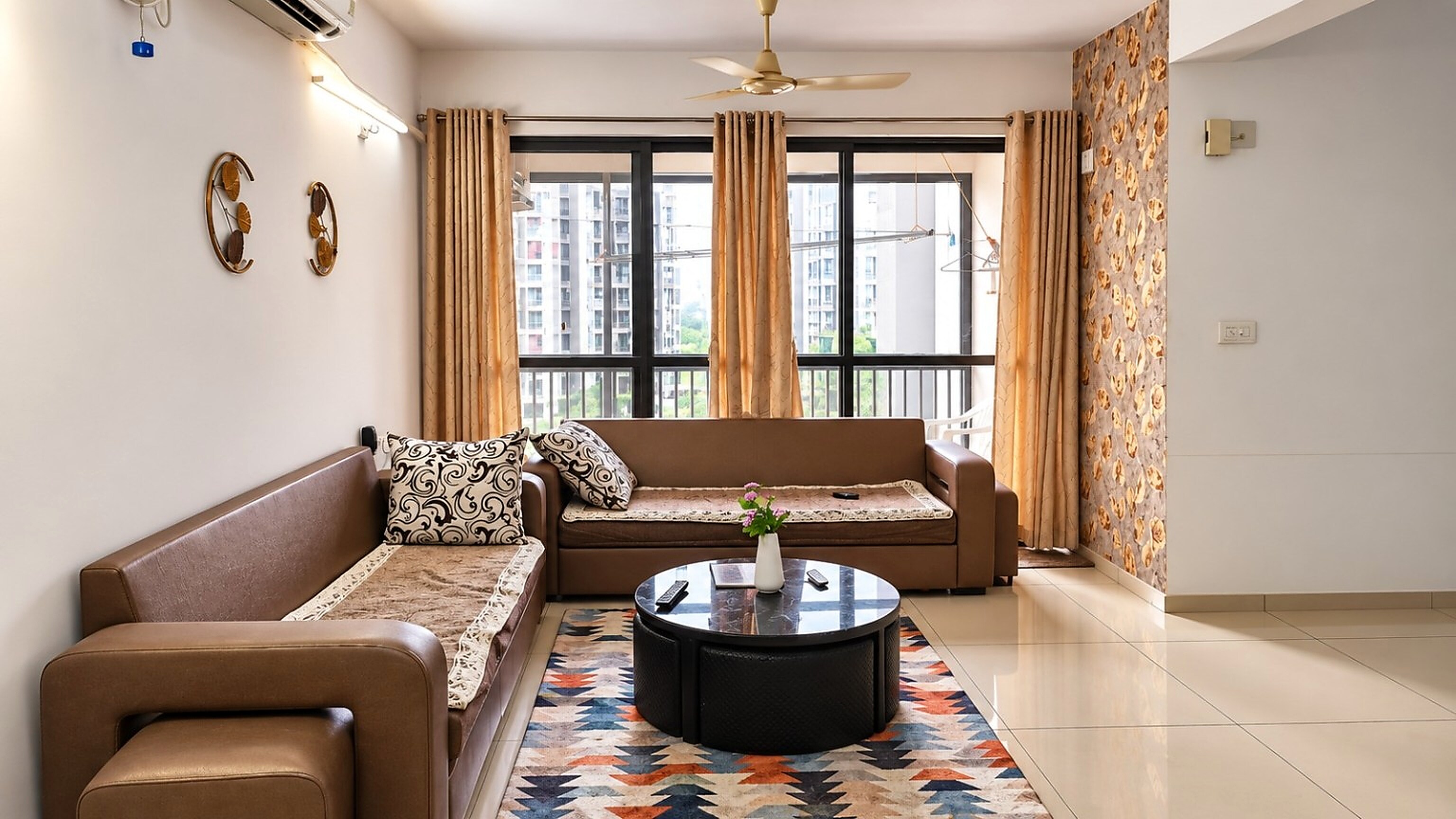 Luxury 3 BHK furnished flat in Sayajigunj Vadodara - Tap to explore photos