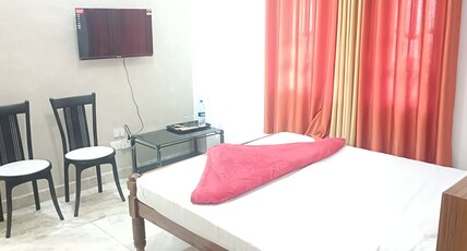 Shola Valley View Resort Room Type - Deluxe Room 204