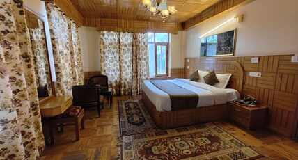 Silver Birch Cottage | Mountain-view Rooms Room Type - Setan Super Deluxe