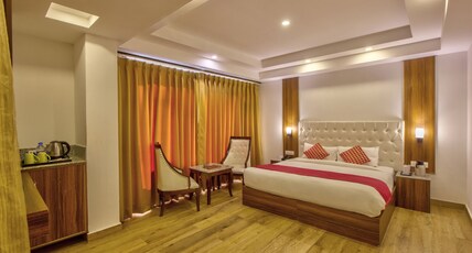 Apple Bud Chalet (All Rooms with Hot and Cold AC) Room Type - Grandeur room (Non View and No Balcony)