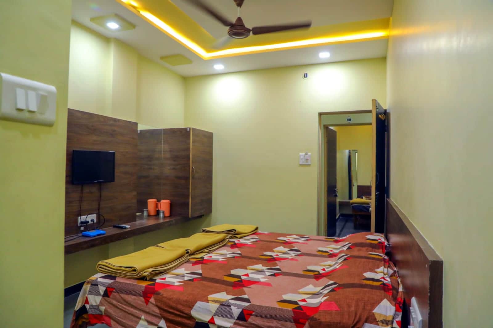 Bhagwati Lodge - Tap to explore photos