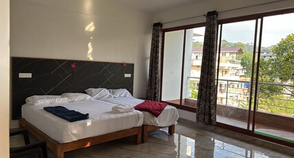 VVV Grand Room Type - Executive Balcony room 102