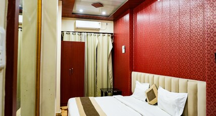 Sun High Stay Varanasi Room Type - Deluxe Room