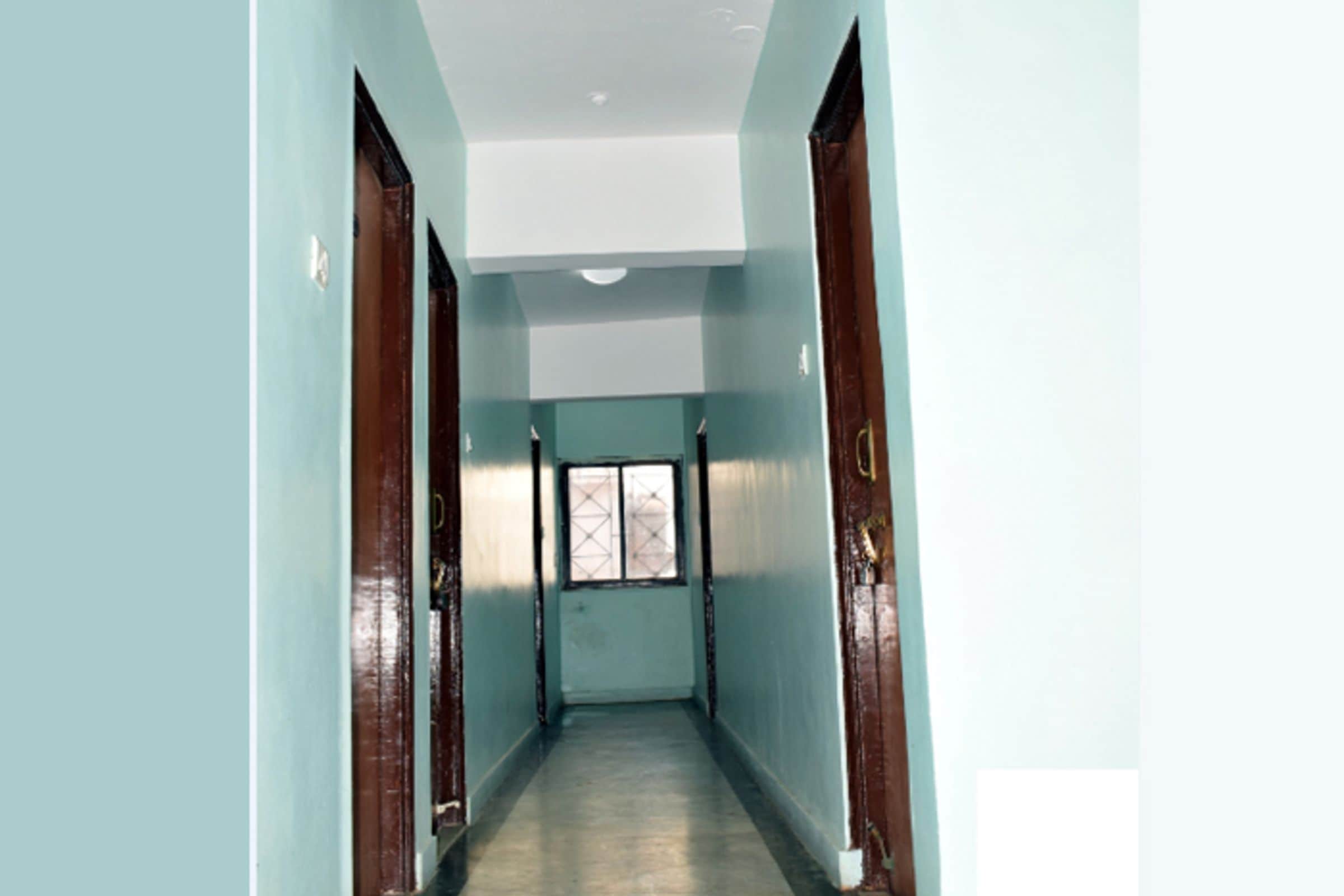 Sairatna Hotel - Tap to explore photos