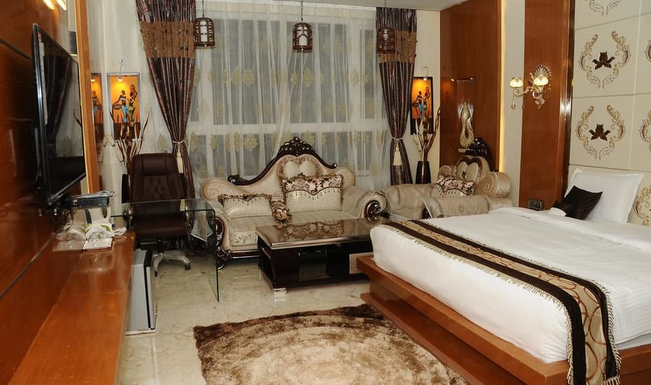 Hotel Rajahamsa by Go 2 Hotels - Tap to explore photos