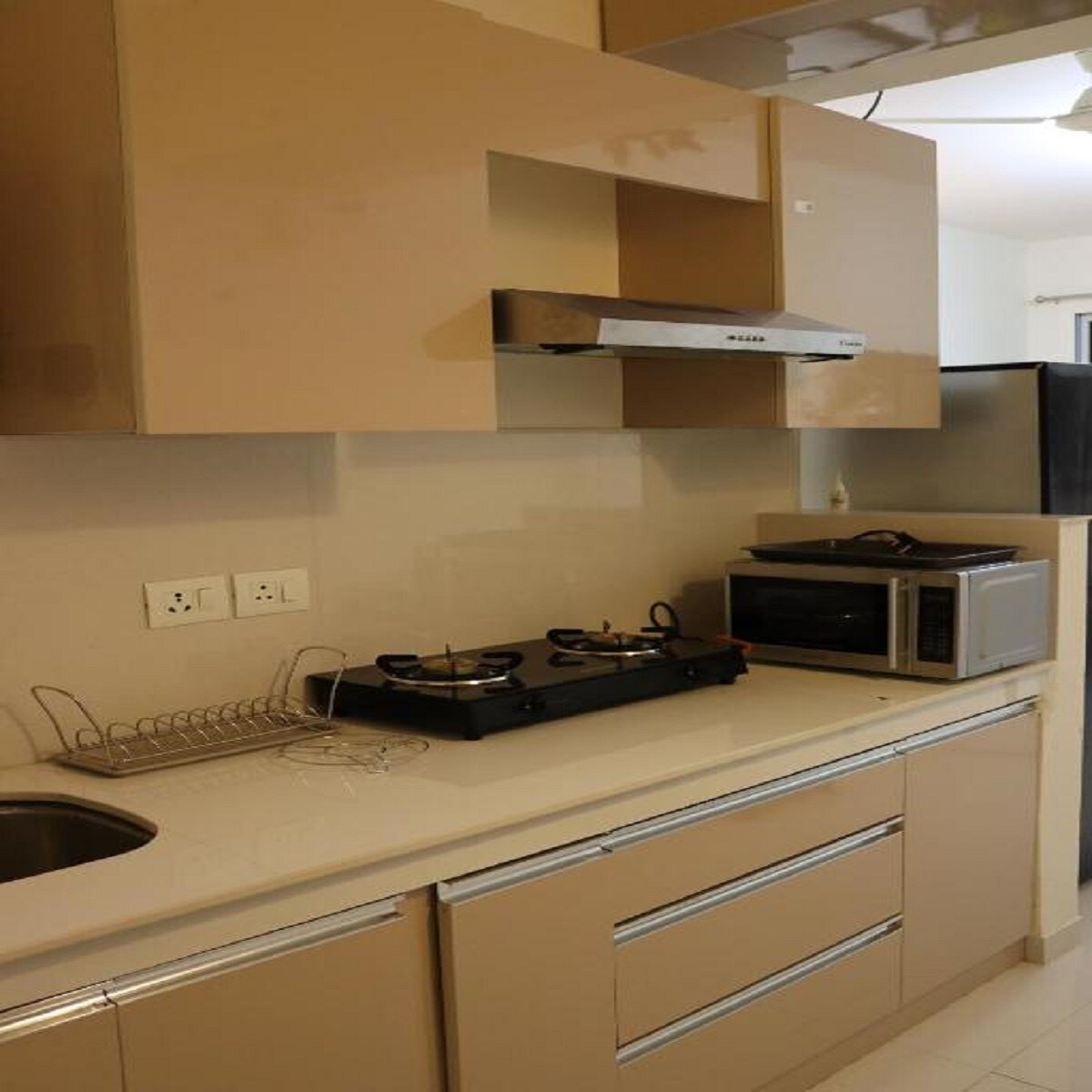 Premium Studio Apartment with Gym Sauna Pool and Infinity Pool near Airport - Tap to explore photos