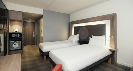Novotel Clermont Ferrand Room Type - Standard room - 2 single beds