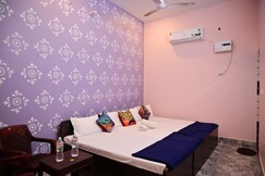 Omkar Bhawan | Premium Stay at Rampath