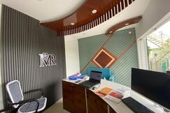 Maran Residency