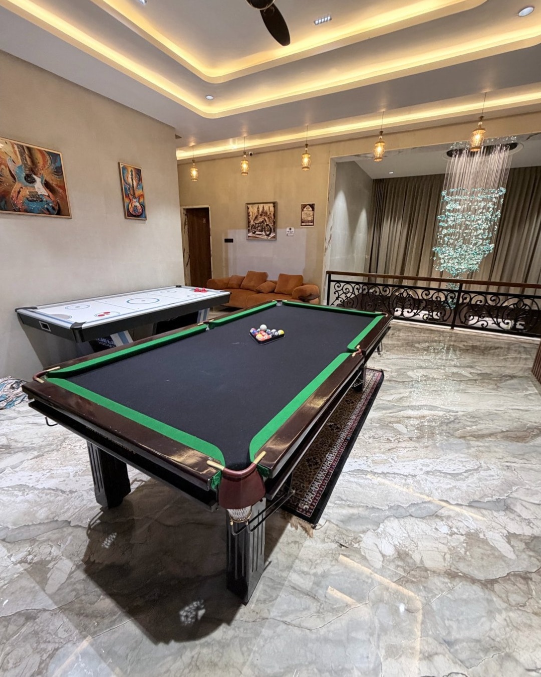 BOXER 8BHK No Alcohol Allowed - Tap to explore photos