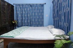 Atharv Homestay