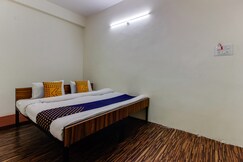 SPOT ON by OYO Hotel Chirag's