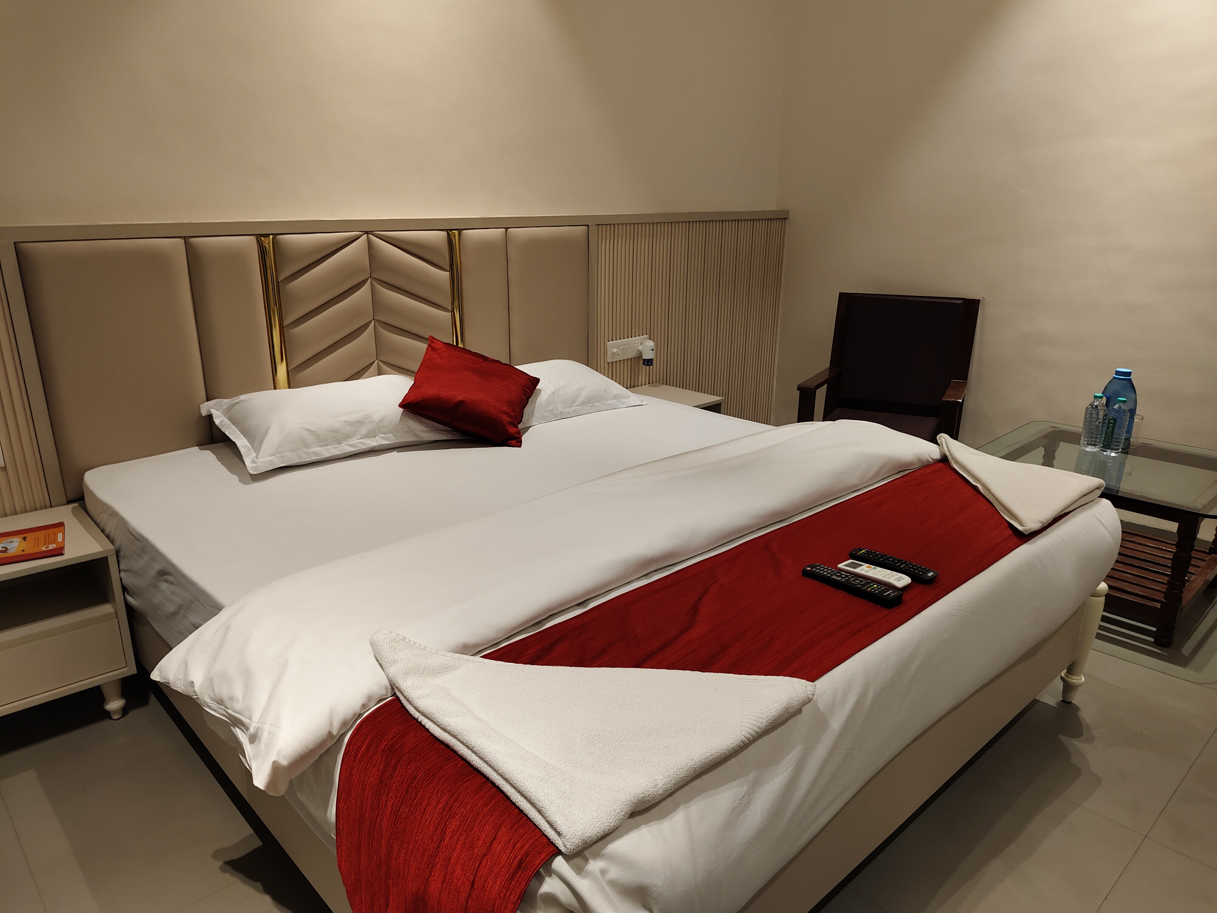 Rajasthani Rajwadi Hotel & Restaurant - Tap to explore photos