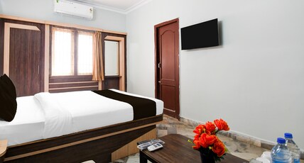 OYO Townhouse Jyoti Mahal Road Rayagada Room Type - Classic