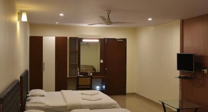 The Basil Leaf Hotel Room Type - Family Suite