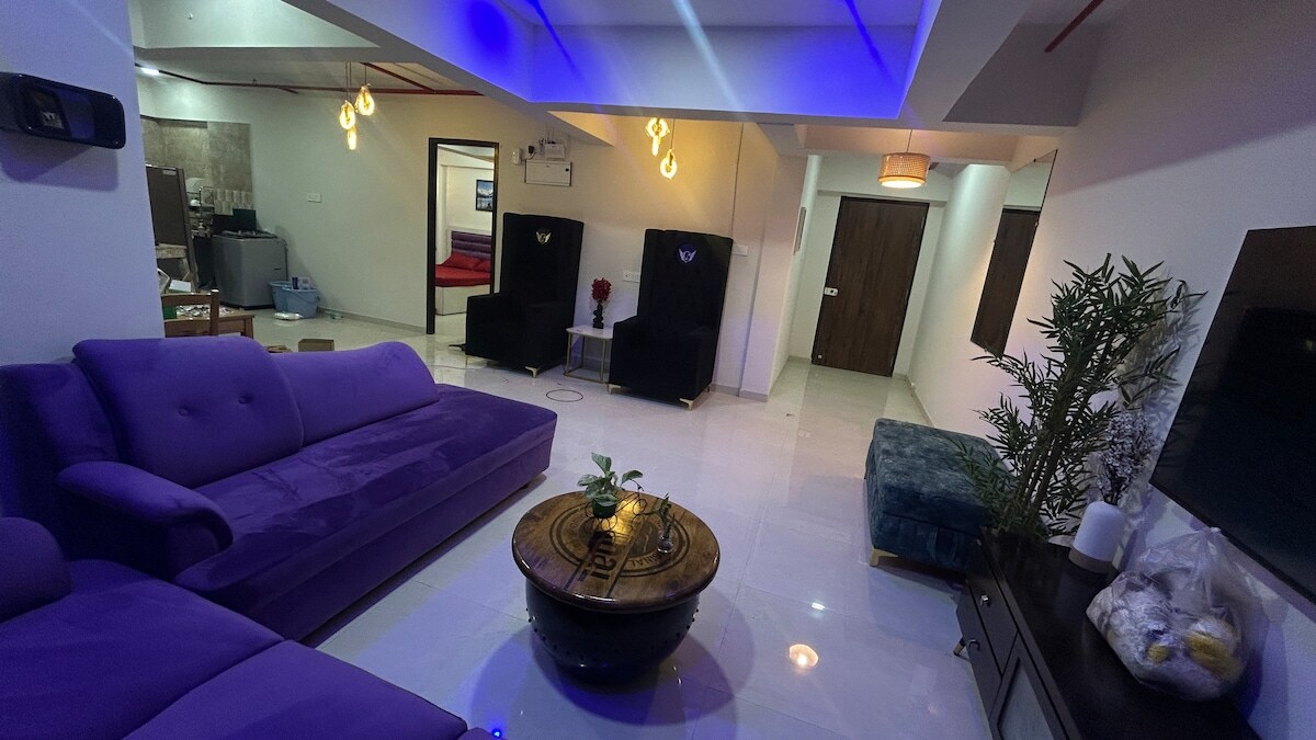 Indigo Tides Luxe 2BHK Steps to the Beach - Tap to explore photos