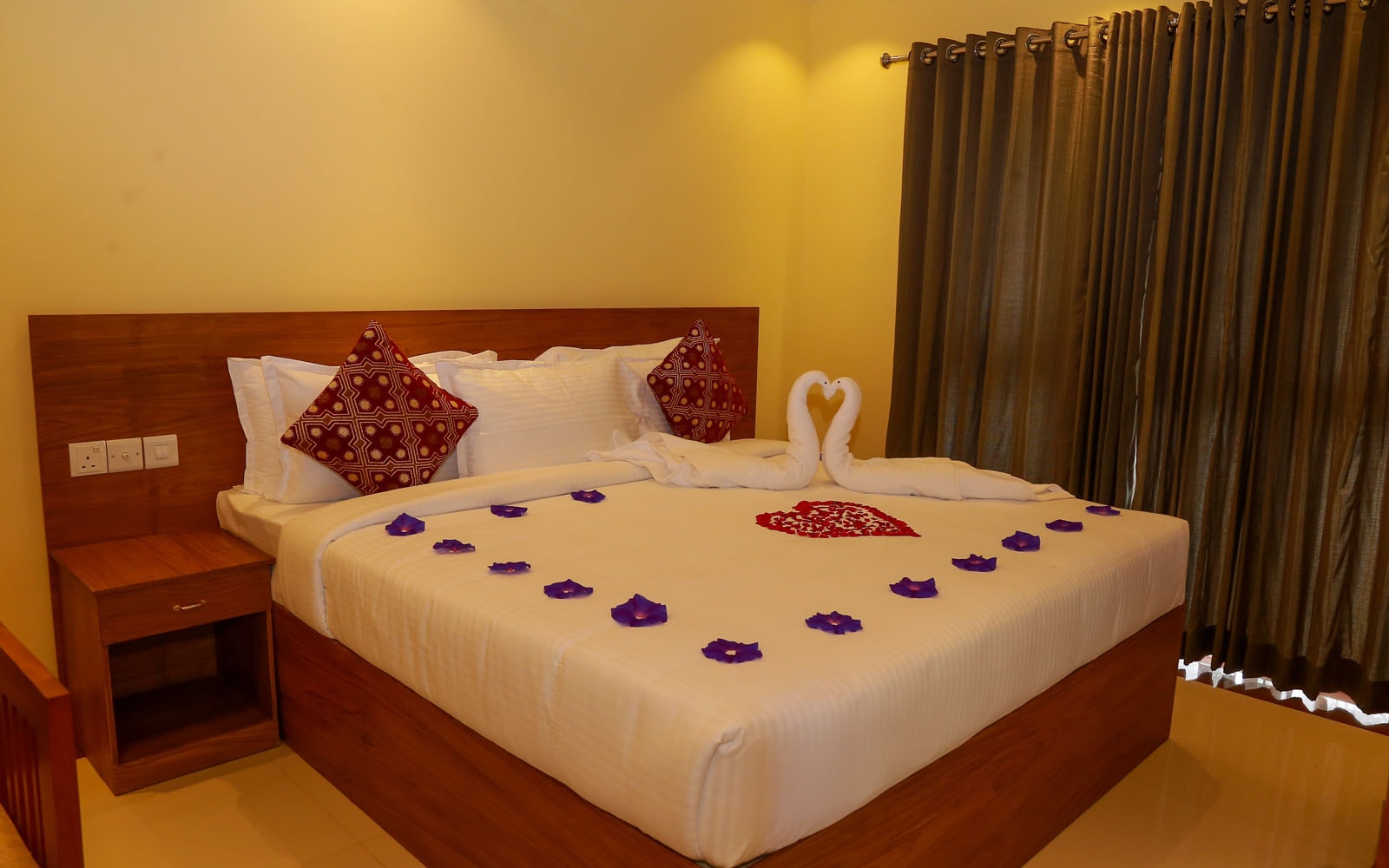 Royal Vaga Resort - Tap to explore photos