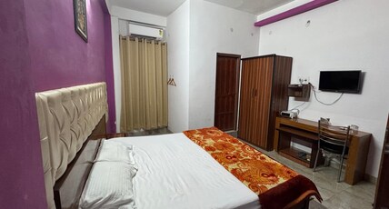 TIWARI RESID HOME Room Type - Express