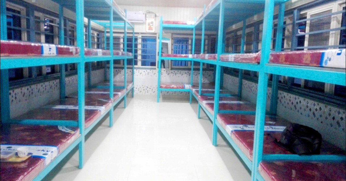 Emerald Dormitory and Homestay - Tap to explore photos