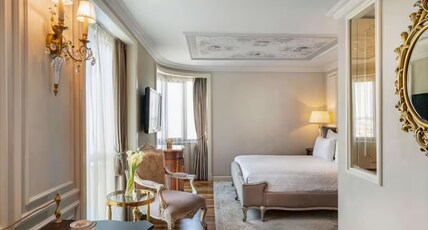 Rixos Pera Istanbul Room Type - Premium Twin Room, Golden Horn View