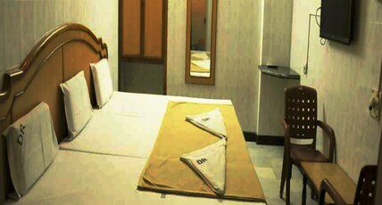 Durga Residency Room Type - 3 Bedded Non AC Family Room
