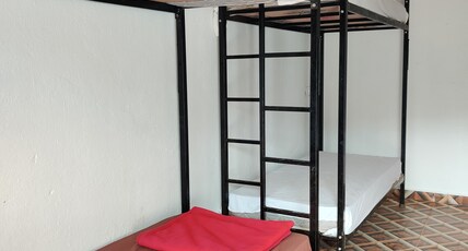 Andaz Arambol - Artist Party Hostel Room Type - Bed in 6 Bed Mixed Dorm