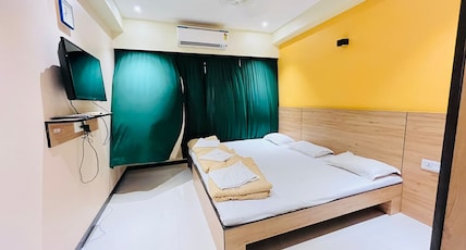 HOTEL MADNI ROYALE (50 Mtrs from Dargaah) Room Type - Deluxe AC Room 3 Bed