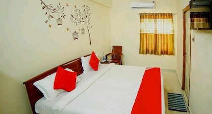 Nandas Grand Room Type - AC Deluxe room