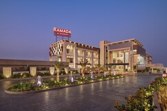 Ramada by Wyndham Gandhidham Shinay