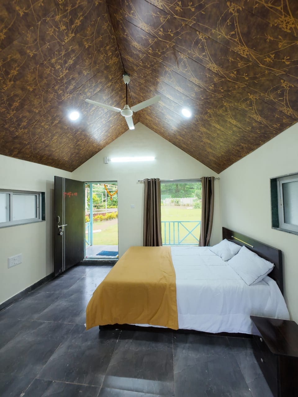 Sahyadri Lake Resort Pawna - Tap to explore photos