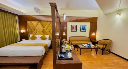 The River Grand Room Type - Duke Suite with Bathtub and Shower Cubical The River Grand Room Type - Duke Suite with Bathtub and Shower Cubical