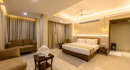 Amritara The Samagam Room Type - Luxury Suite with Balcony & Sangam View Amritara The Samagam Room Type - Luxury Suite with Balcony & Sangam View