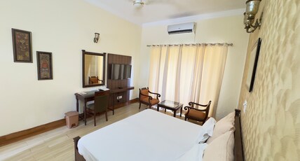 Mountain Quail Tourist Resort Room Type - Deluxe Room