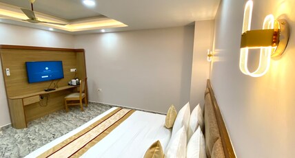 Hotel Imolesh Room Type - SUITE