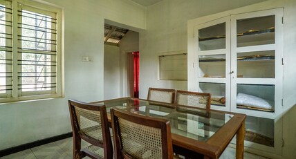 Teak Town | Rooms & Caretaker Room Type - Superior Room with Kitchenette