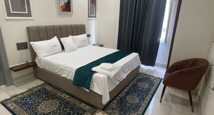 Hotel Refugio Room Type - Deluxe Room with City View King Bed