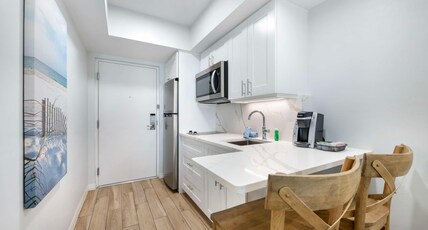 Best Western Plus Beach Resort Room Type - 2 Double Beds, Non-Smoking, Balcony, Gulf View, Kitchen, Full Breakfast Best Western Plus Beach Resort Room Type - 2 Double Beds, Non-Smoking, Balcony, Gulf View, Kitchen, Full Breakfast