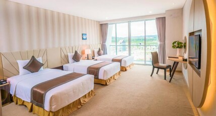 Muong Thanh Luxury Phu Quoc Hotel Room Type - Deluxe Triple Room