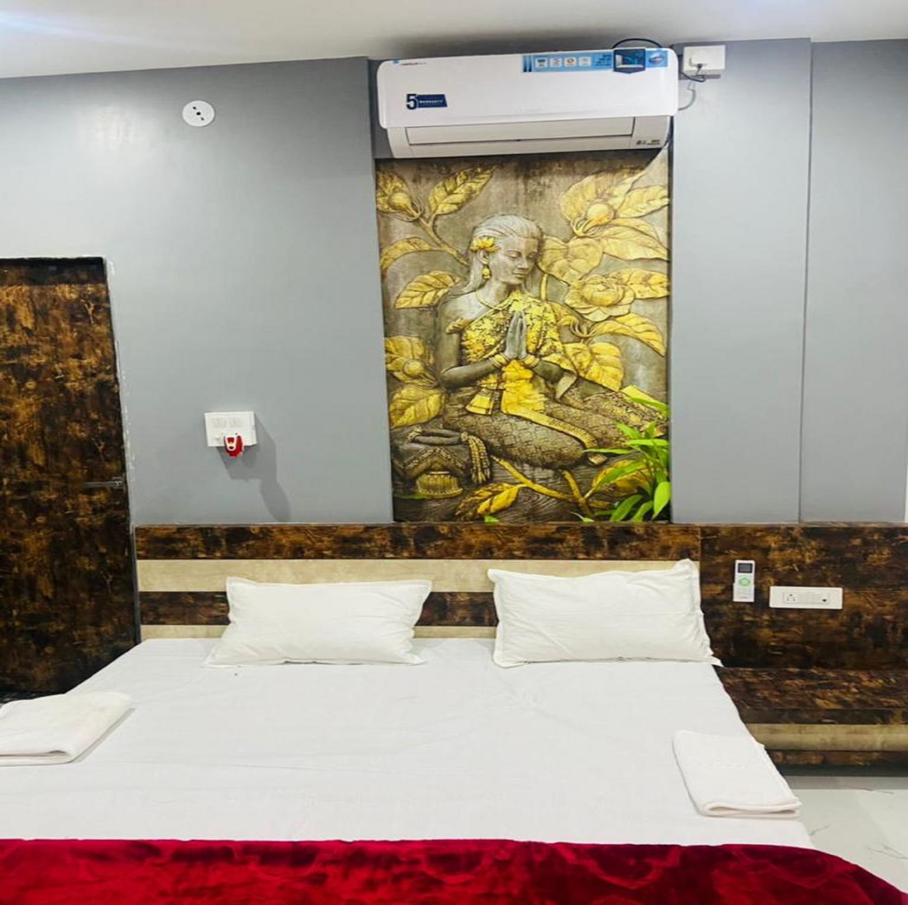 Hotel Siddharth Residency, Chhabra - Tap to explore photos