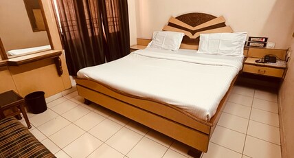Hotel Saiom Palace Room Type - Deluxe AC Room