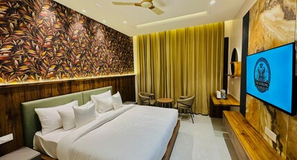 The Sterling Resort Room Type - Executive Suite with King Bed