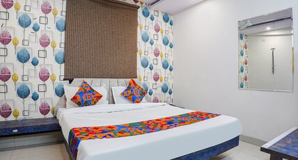 FabHotel The Pannis Room Type - Deluxe Room