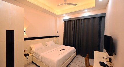 Hotel Prago by Green Deer,Varanasi Room Type - DELUXE ROOM