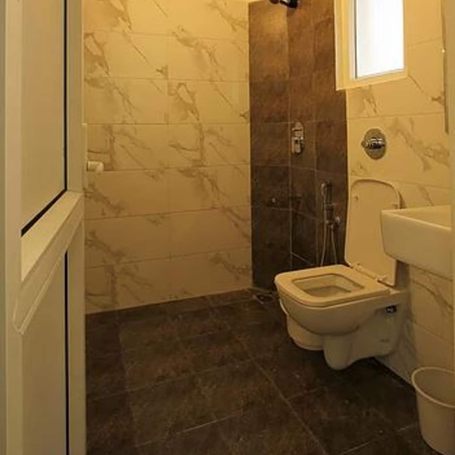 Avea Accommodation | Rooms in a Homestay - Tap to explore photos